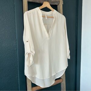 A+ Ellen Cream Blouse with V-Neck Gold Cuff Studs Quarter Sleeve Women’s Small